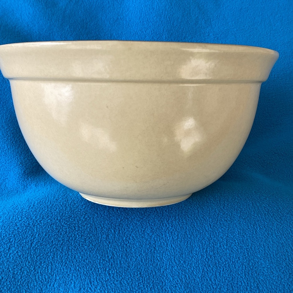Pfaltzgraff Village Large Mixing Bowl 3 Quart Vintage - Picture 3 of 6